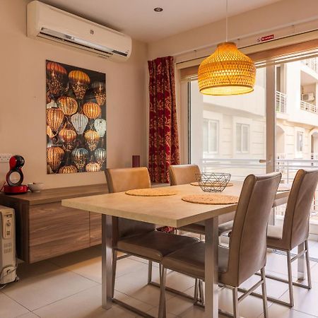 Balluta Bay Spacious Apt - 2Br สลีมา ภายนอก รูปภาพ