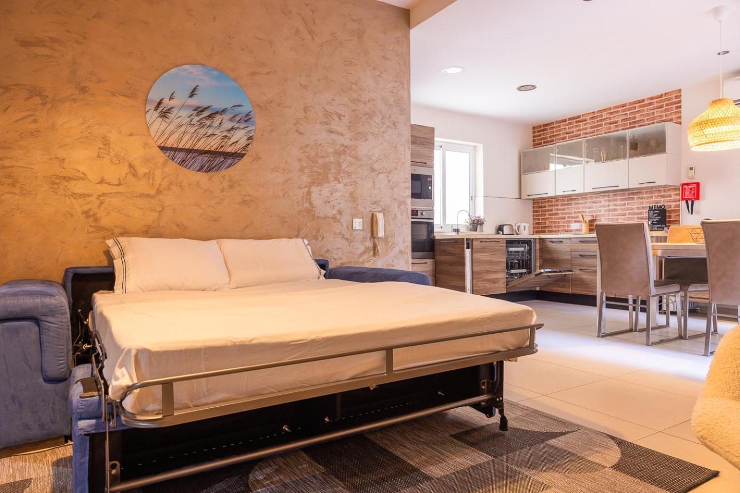 Balluta Bay Spacious Apt - 2Br สลีมา ภายนอก รูปภาพ